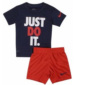 NEW! Nike 2-pc Dri-FIT Shorts Set